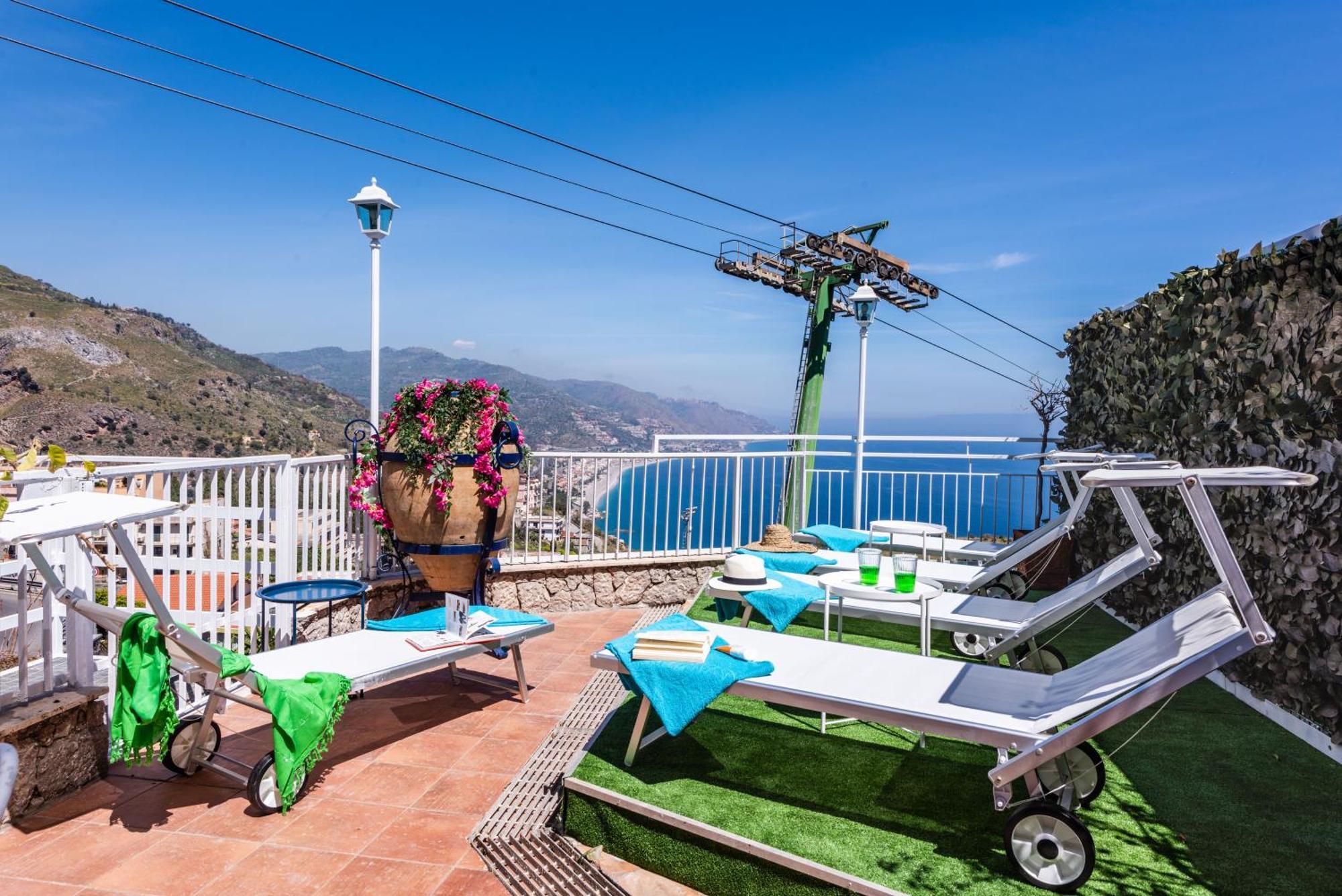 Dream View Suites Таормина Экстерьер фото