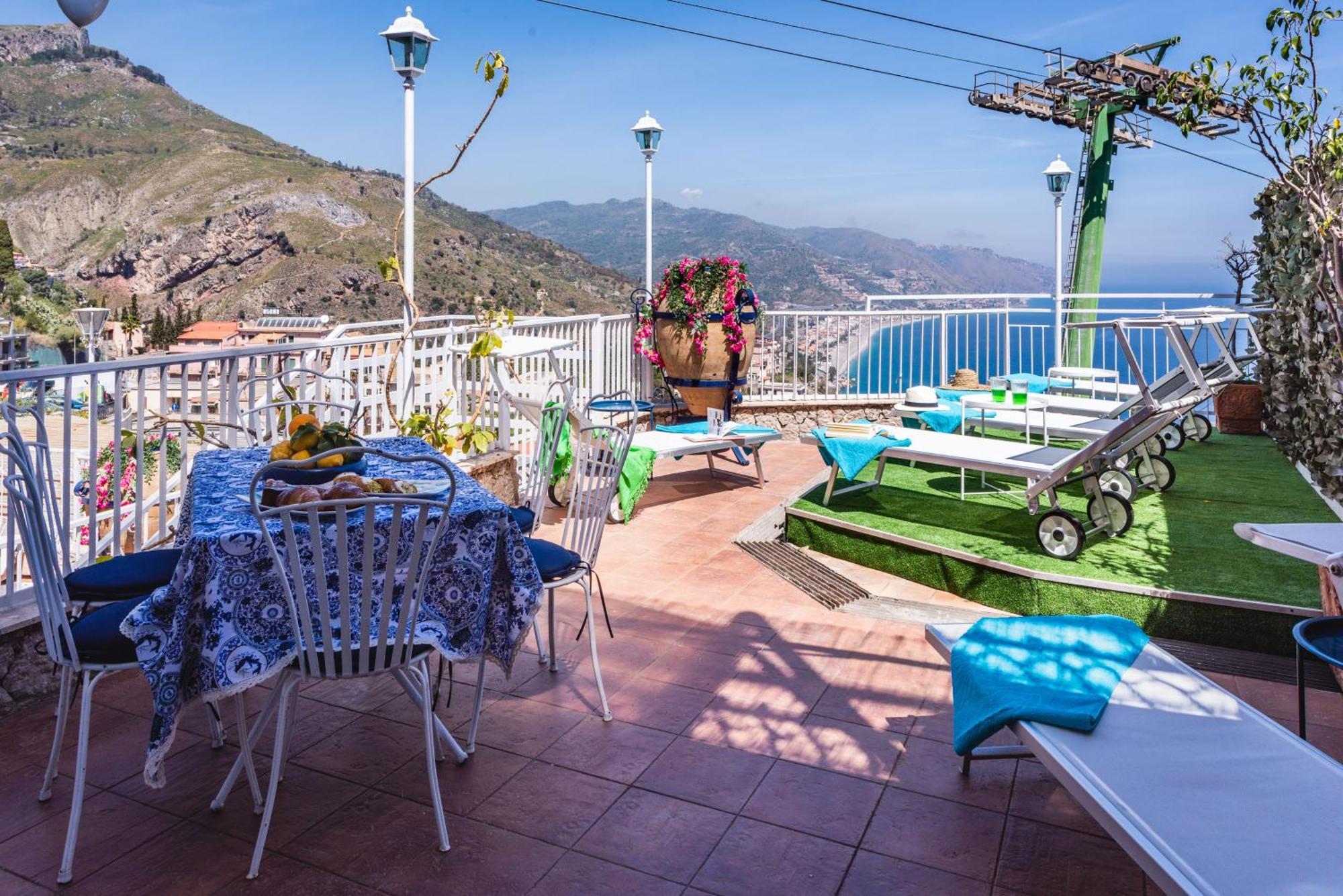 Dream View Suites Таормина Экстерьер фото