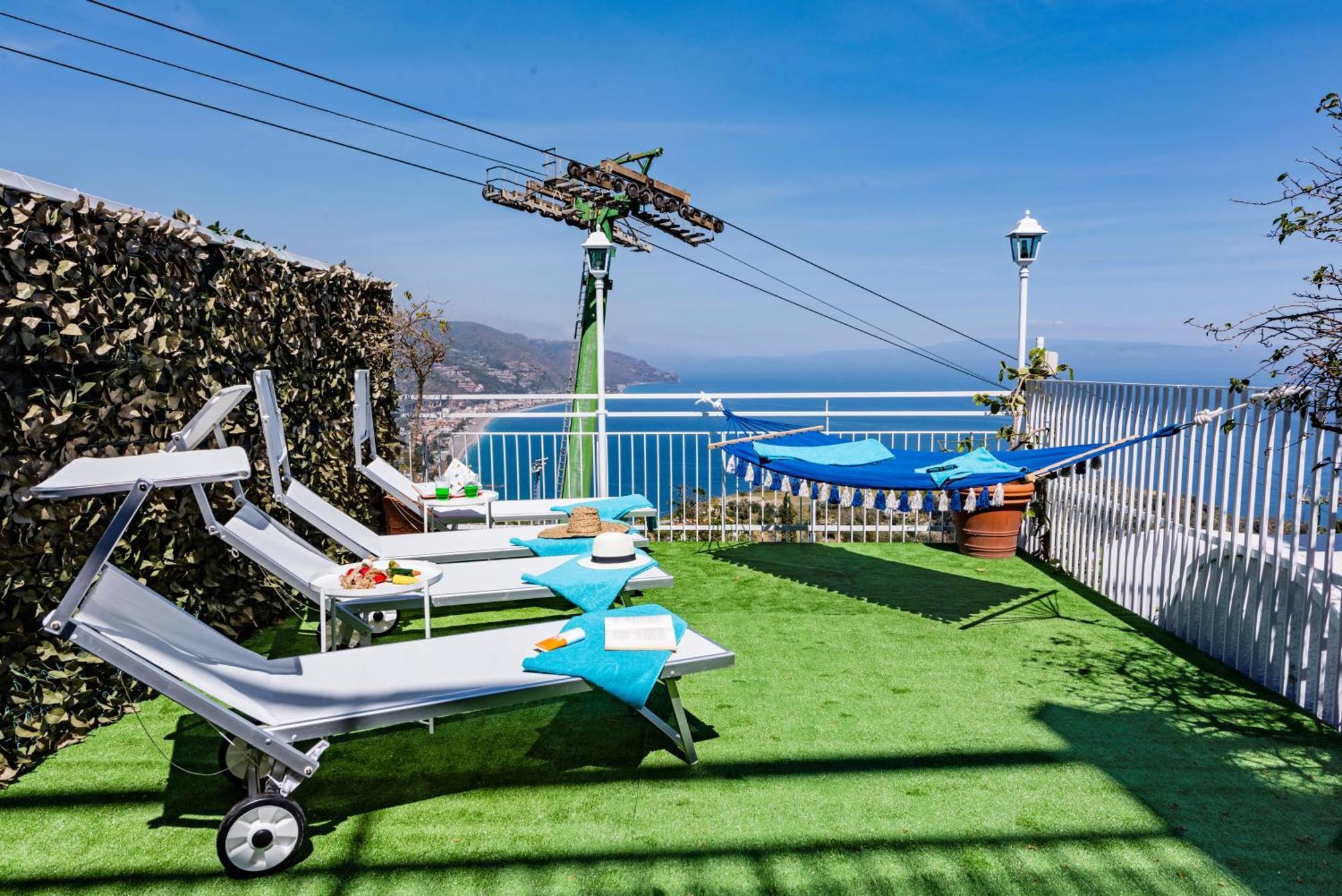 Dream View Suites Таормина Экстерьер фото